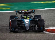 英雄联盟总决赛直播-梅赛德斯绝杀雷诺车队，汉密尔顿惊艳四座