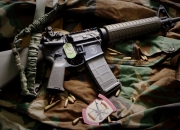 英雄联盟总决赛门票-绿茵双线交织，加纳点球复仇乌拉圭，格纳布里11连击刷新德甲纪录