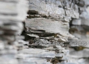 英雄联盟总决赛门票-当界限消失，两种世界第一运动的疯狂交替