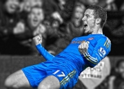 英雄联盟总决赛时间-德甲争冠夜，乔丹风暴降临安联，范弗利特用篮球智慧打爆足球防线