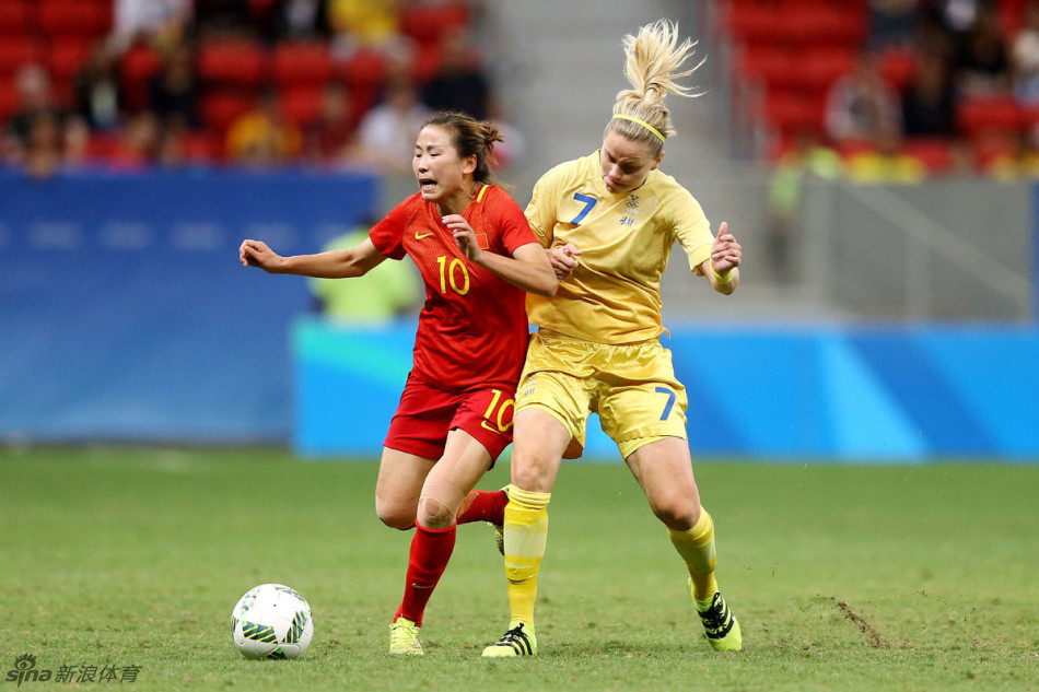 掀起风暴:加拿大队表现抢眼的简单介绍 掀起风暴:加拿大队表现抢眼的简单介绍