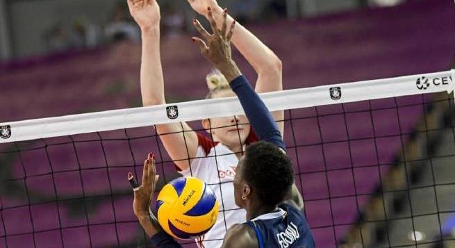 意大利惊险战胜波兰,成功取得晋级资格 意大利惊险战胜波兰,成功取得晋级资格