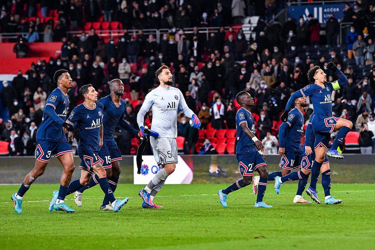 曼城轻取对手,晋级实力突出的简单介绍 曼城轻取对手,晋级实力突出的简单介绍