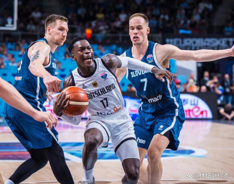 众望所归,实力对决,球场上星光熠熠的简单介绍 众望所归,实力对决,球场上星光熠熠的简单介绍