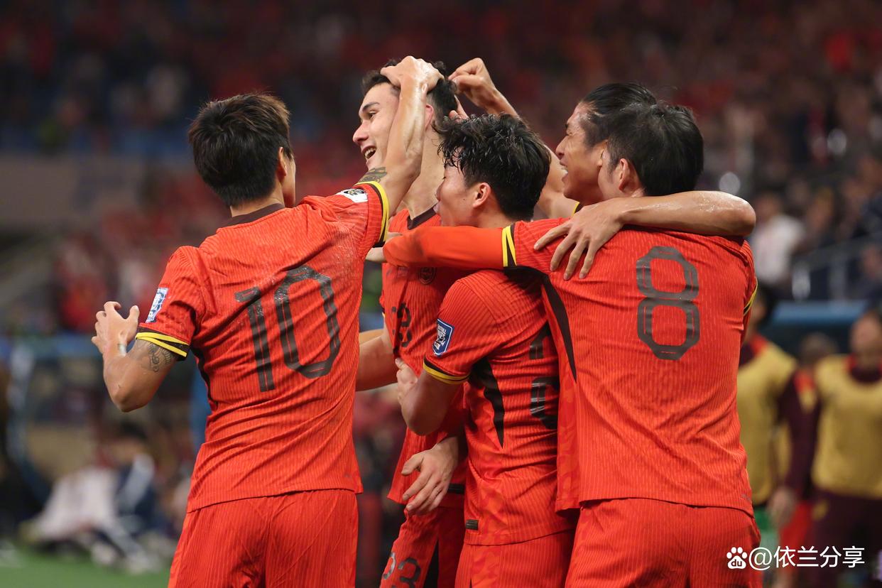 豪门对决!亚洲杯上演世纪大战 豪门对决!亚洲杯上演世纪大战