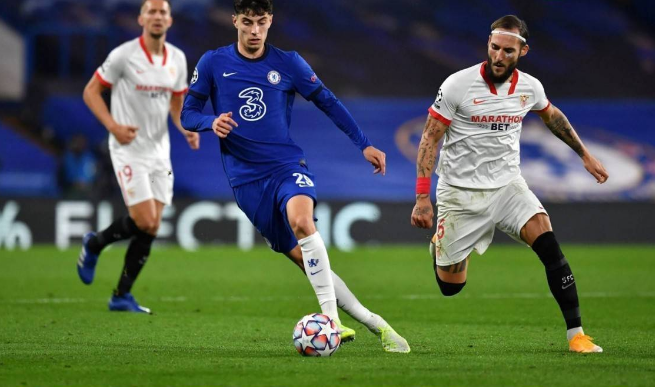 雷诺车队鏖战迈凯伦,佩雷兹状态火热的简单介绍 雷诺车队鏖战迈凯伦,佩雷兹状态火热的简单介绍