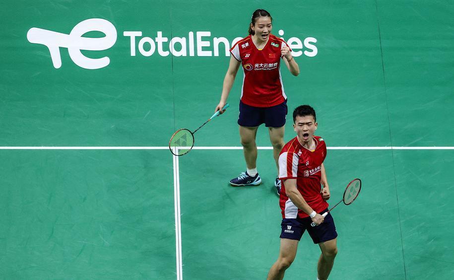 丹麦队翻盘日本队，郑思维状态火热