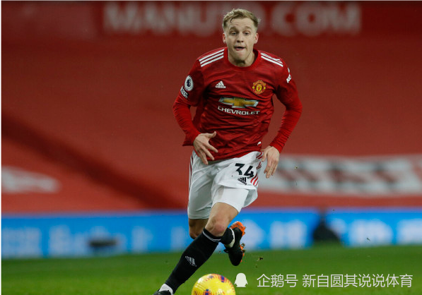 曼联主场击败南安普顿,挽回颓势 曼联主场击败南安普顿,挽回颓势