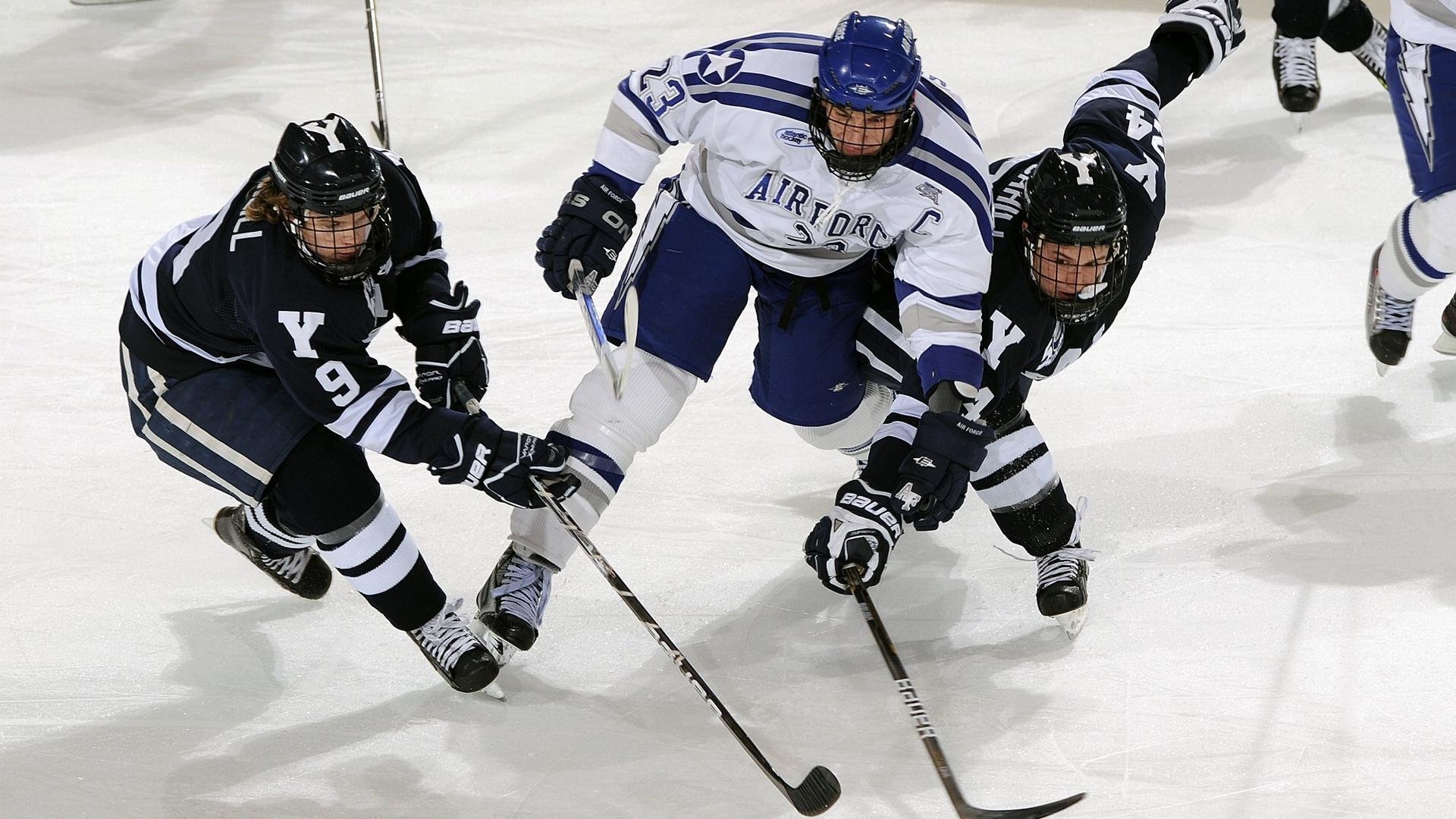 孤独竞速与团队狂飙，极致之巅的两种速度美学