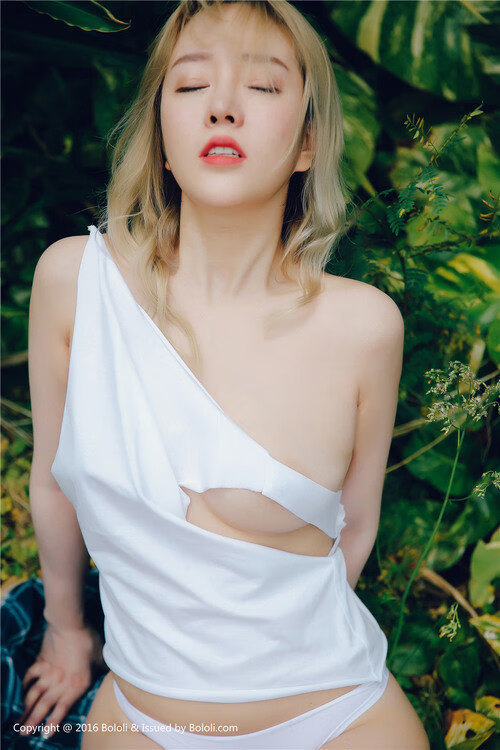 手术刀与黑夜，当米切尔在嘘声的海洋里画出胜利弧线