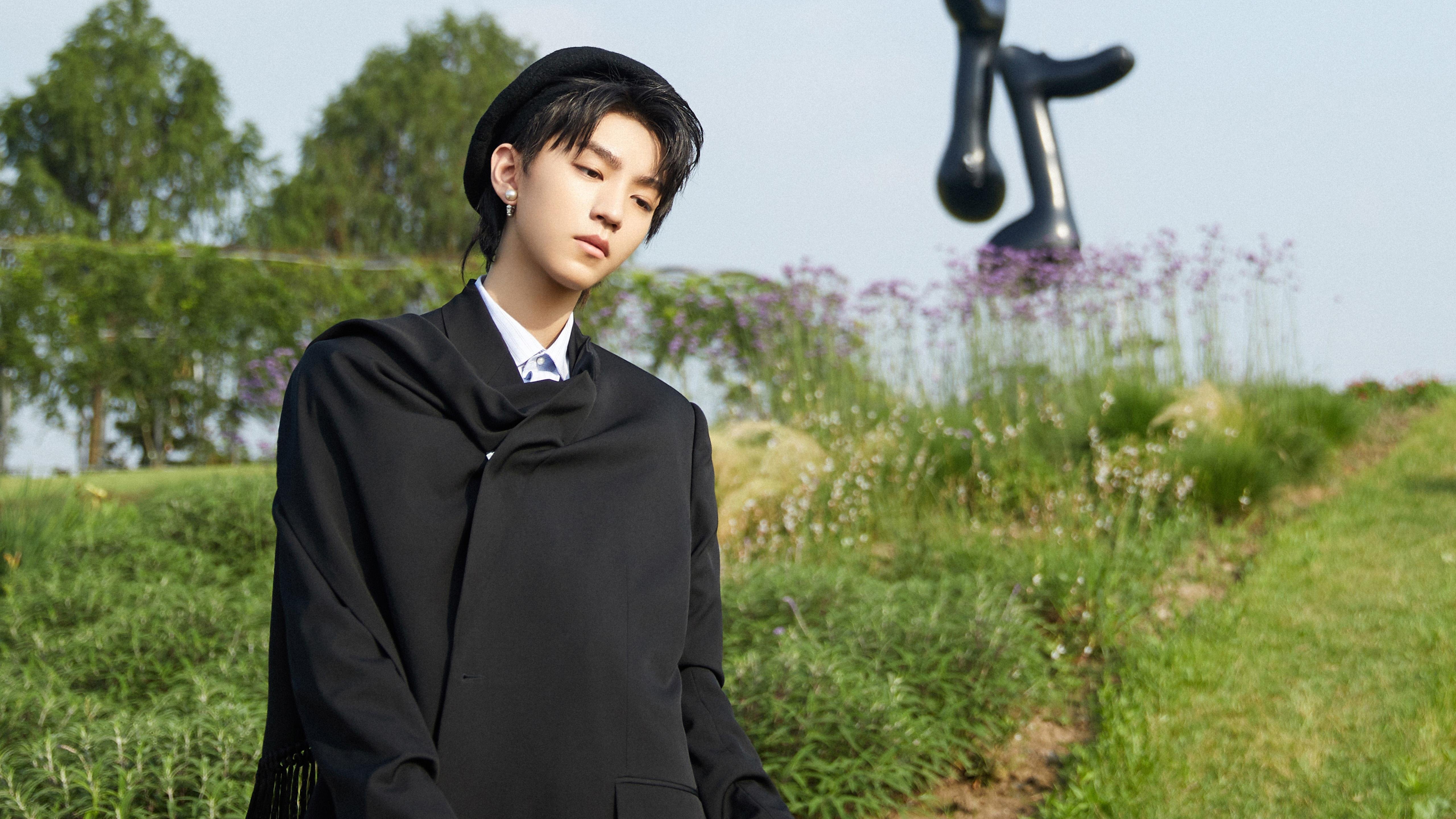 隐形的巨人，当卢卡库的阴影，笼罩哈兰德的光芒之夜